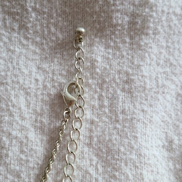 Necklace - Picture 4 of 4